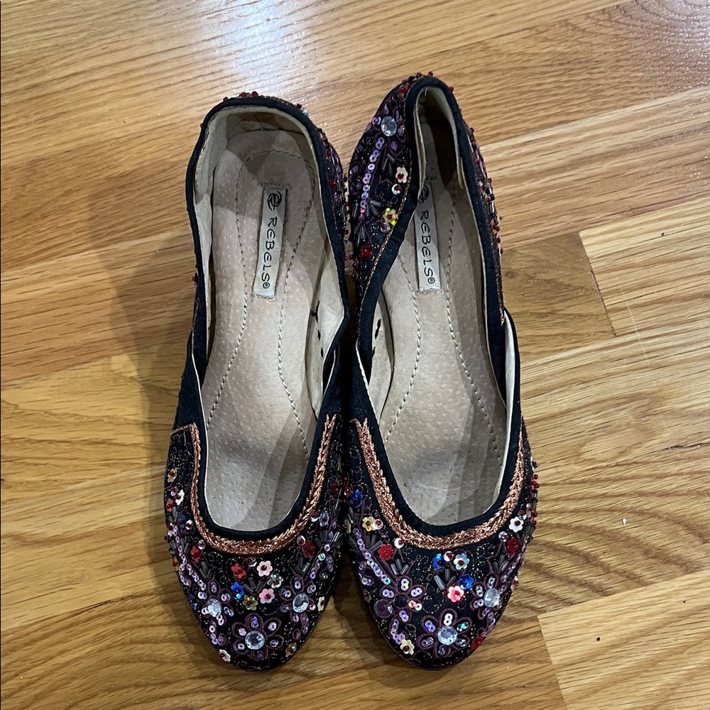 Rebels Sparkling Sequin Flats - Black and Multicolor